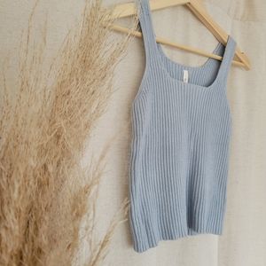 Blue crop top ribbed tank top